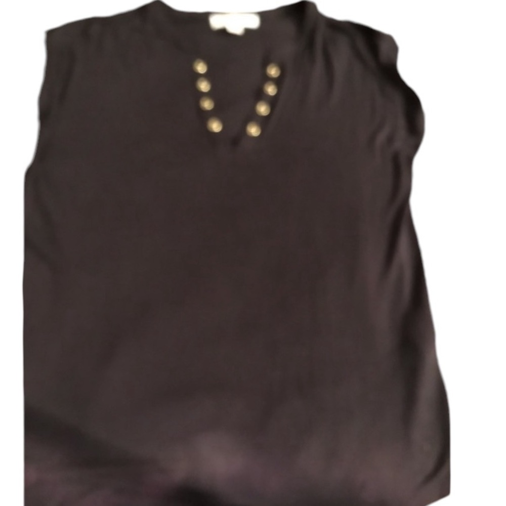 Micheal Kors black sleeveless V-neck top gold hardware size XL with stretch